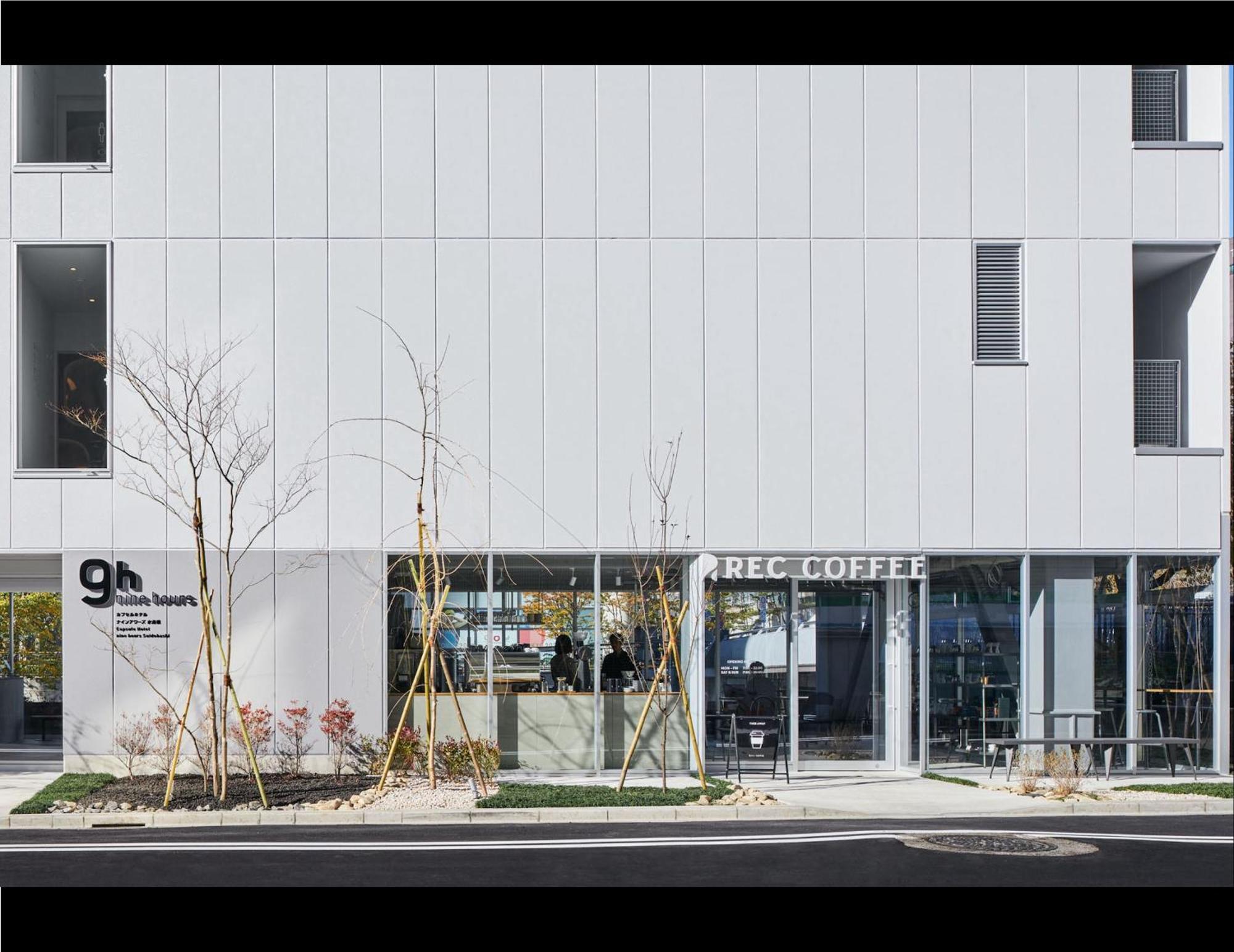 9H Nine Hours Suidobashi — Foto’s 2